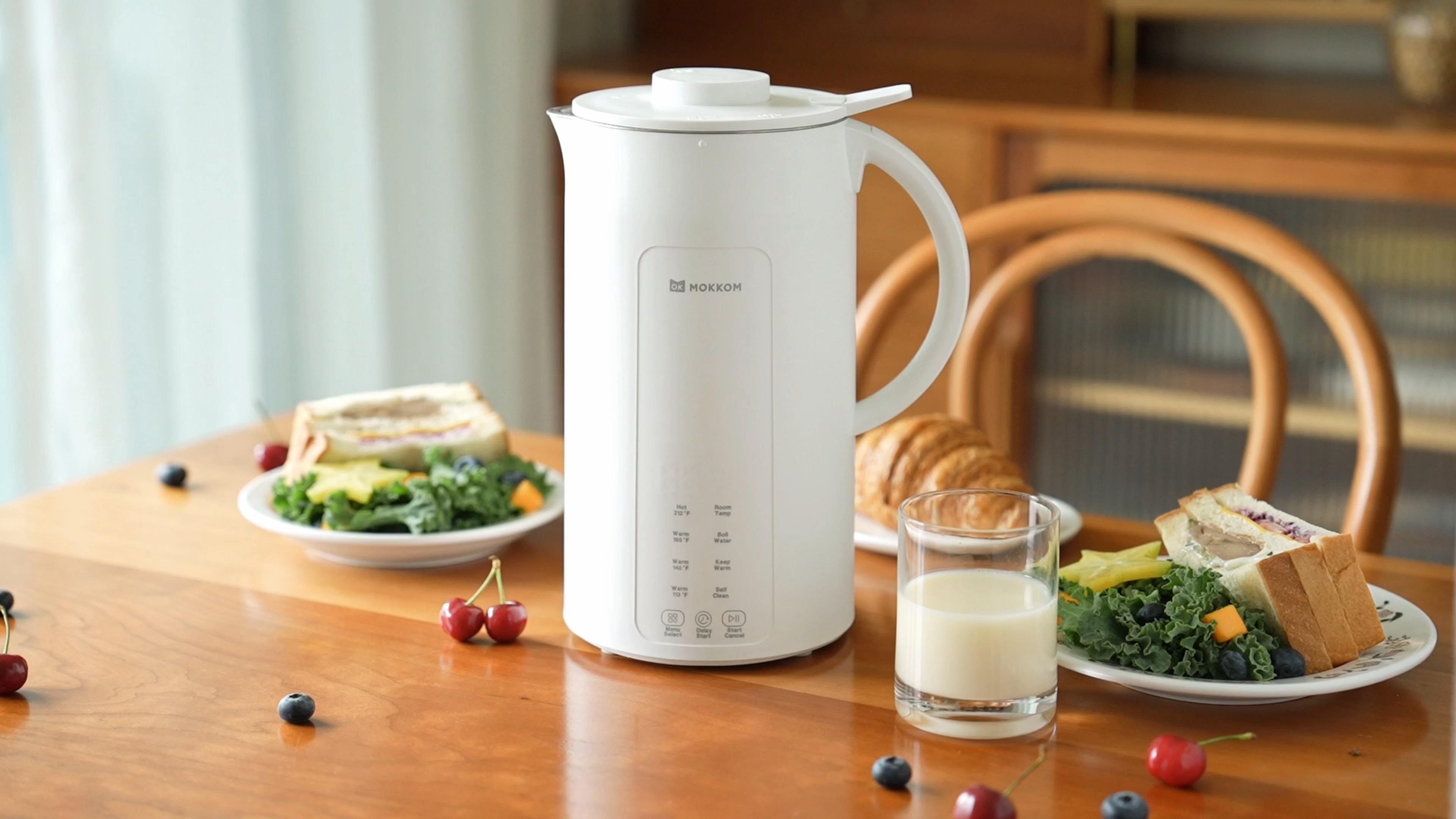 Watch MOKKOM 42oz Automatic Almond Milk Machine on Amazon Live